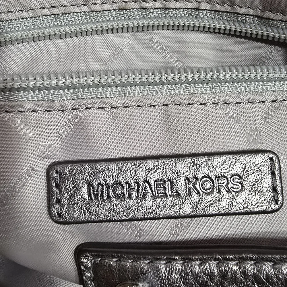 Michael Kors Silver Grey Signature Jet Set Grab Canvas Jacquard Shoulder Bag - Picture 8 of 9